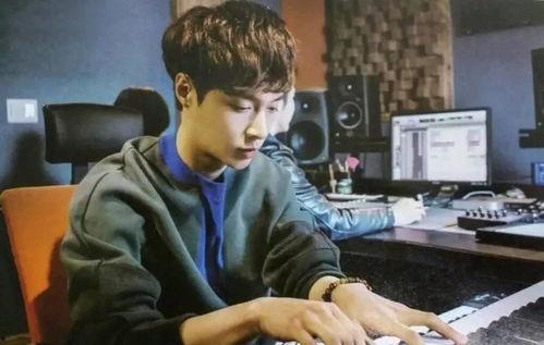 张艺兴吃瓜网友是谁啊视频,张艺兴“吃瓜”事件背后的网友身份