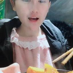 酒店老板娘吃瓜视频,吃瓜视频引发网友热议