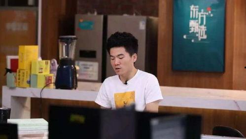 董宇辉吃蜜瓜视频,品味生活，共享甜蜜时光