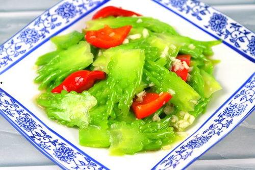 夏瓜做什么吃的好吃视频,夏瓜创意美食制作攻略